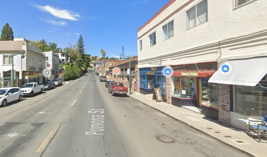 Businesses on Pomona St Crockett, CA